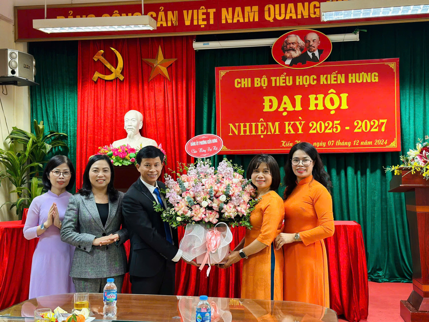 ĐẠI HỘI CHI BỘ TIỂU HỌC KIẾN HƯNG NHIỆM KỲ 2025-2027
