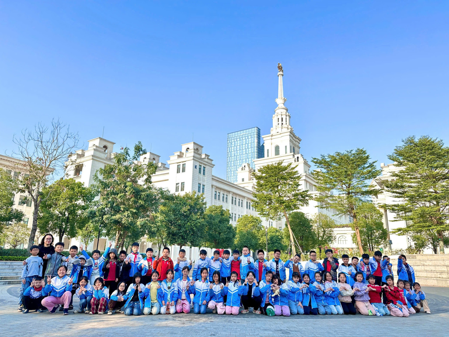 HOẠT ĐỘNG HỌC TẬP TRẢI NGHIỆM CỦA HỌC SINH TIỂU HỌC KIẾN HƯNG TẠI CÔNG VIÊN KHOA HỌC VIỆT NAM VINUNI