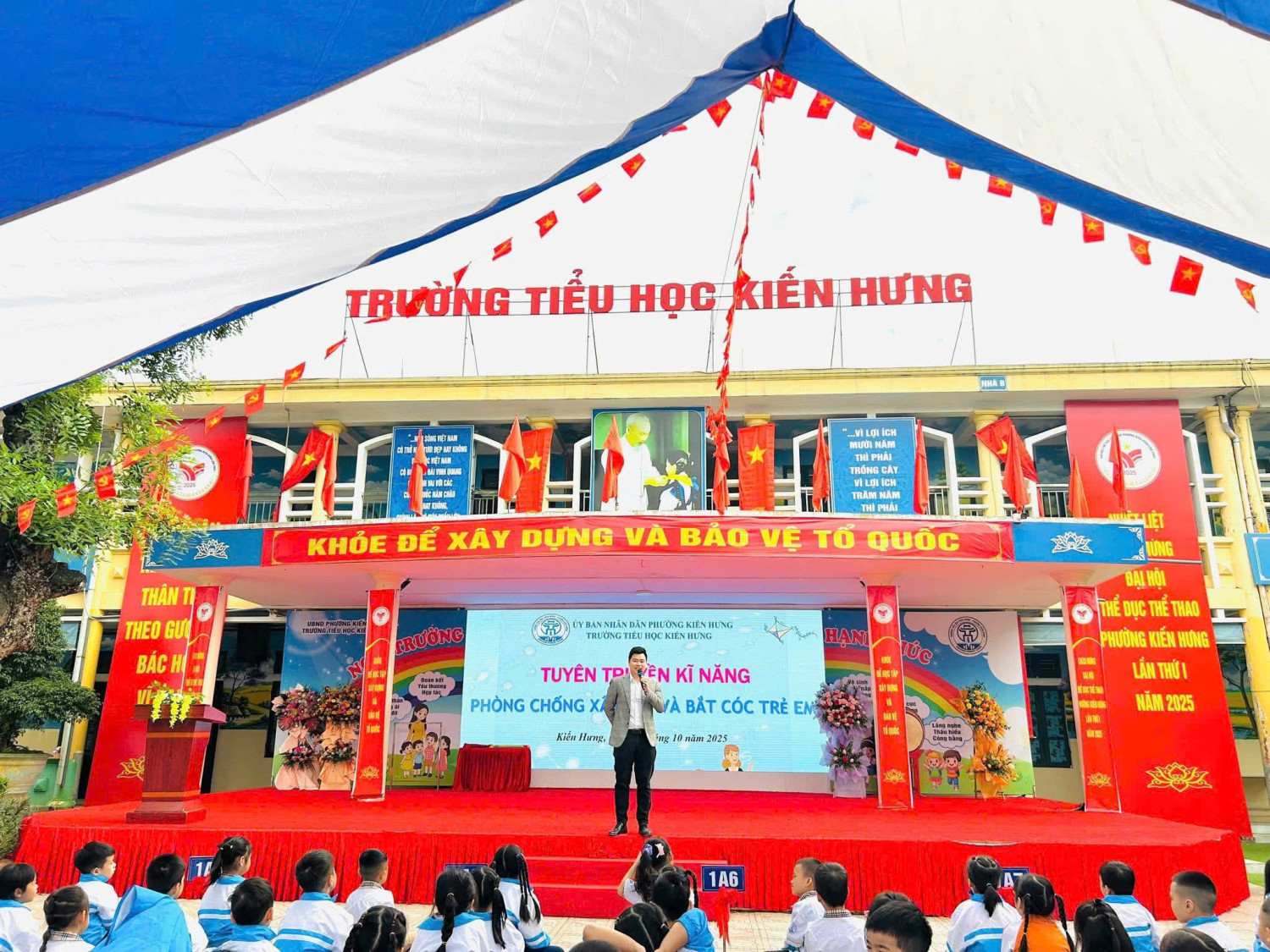 z7164272234474 d6dd3c0857b5f2a34e13c949757af9a9