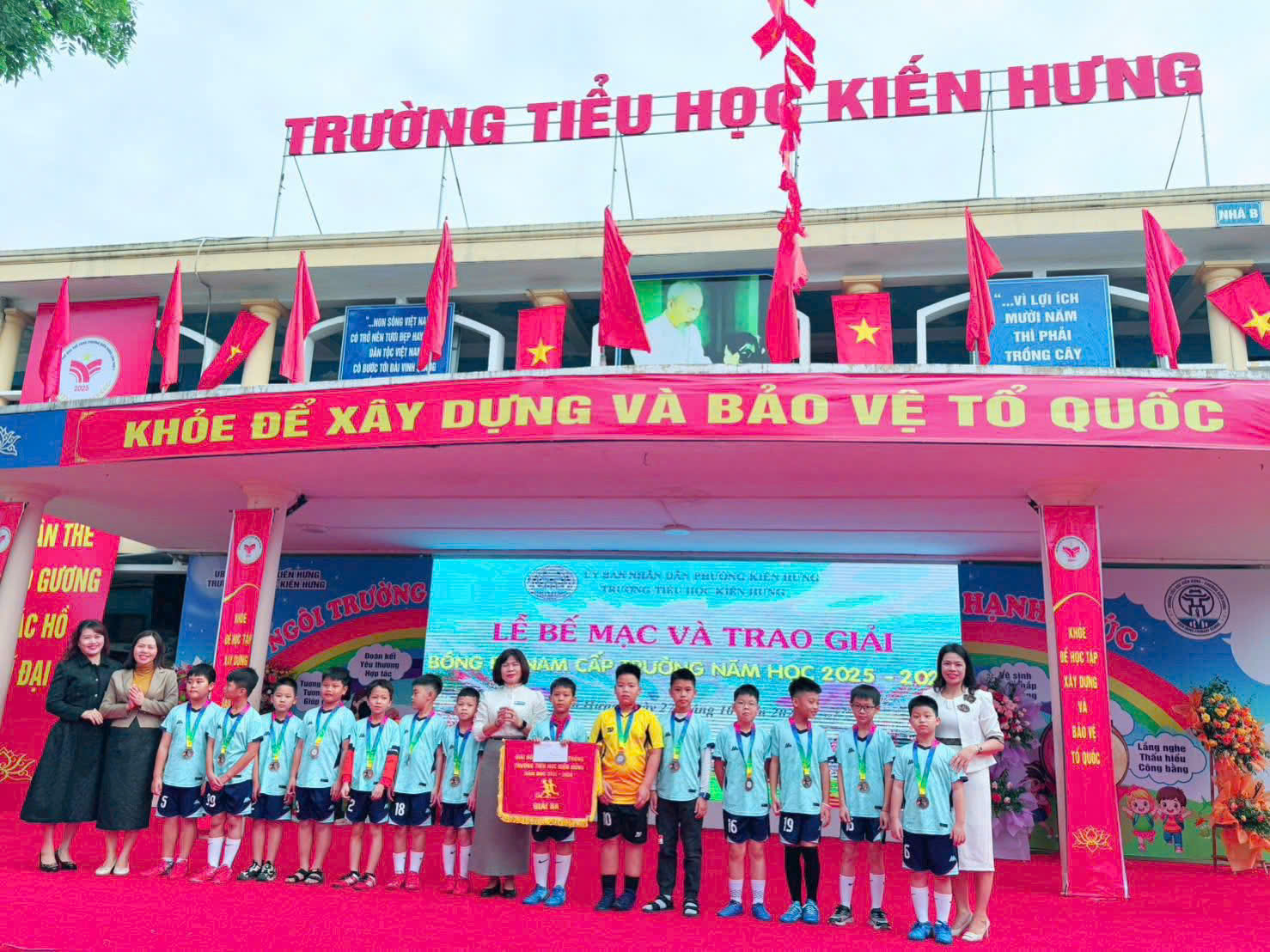 z7164272254139 0fa2348df9ee81acd961816f6f6f9927