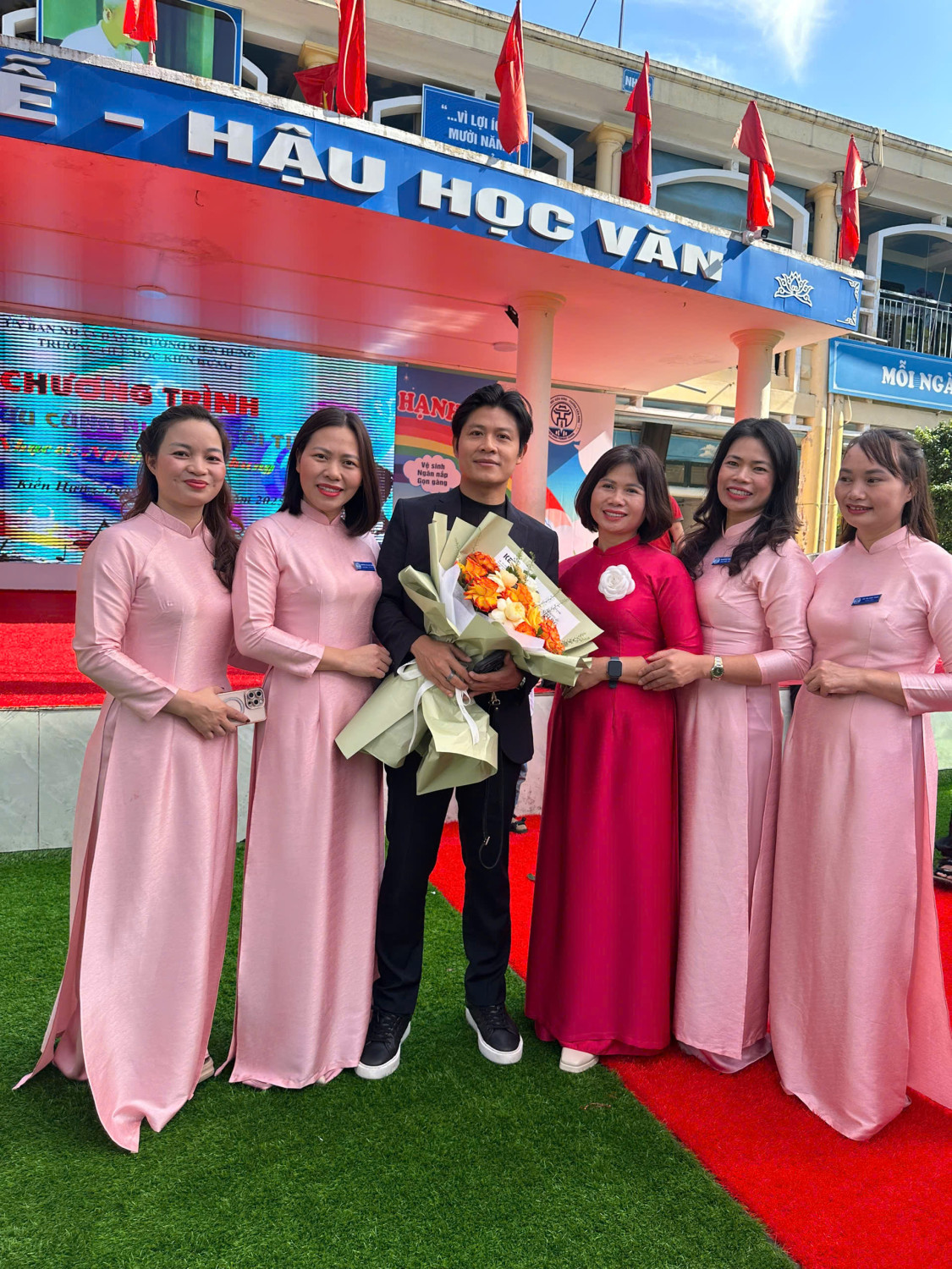 z7218626555218 2cd4118a2ef2bbd9d5842aad13e0cce7