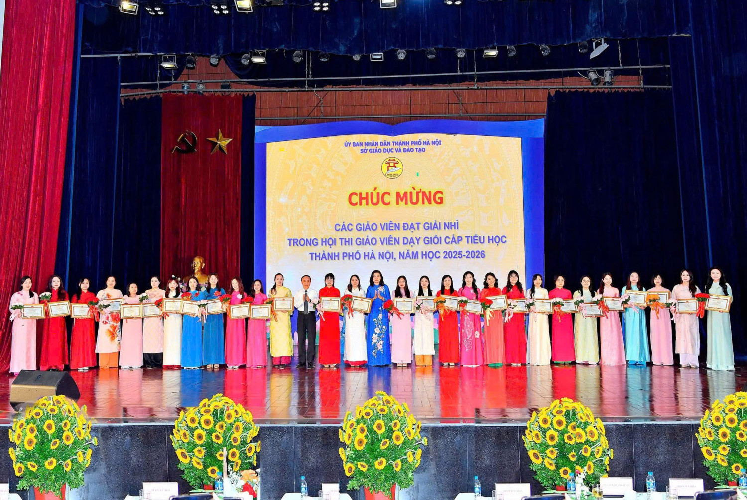 🌺TIẾP LỬA ĐAM MÊ – VINH DANH "NGƯỜI LÁI ĐÒ" TÀI NĂNG🌺