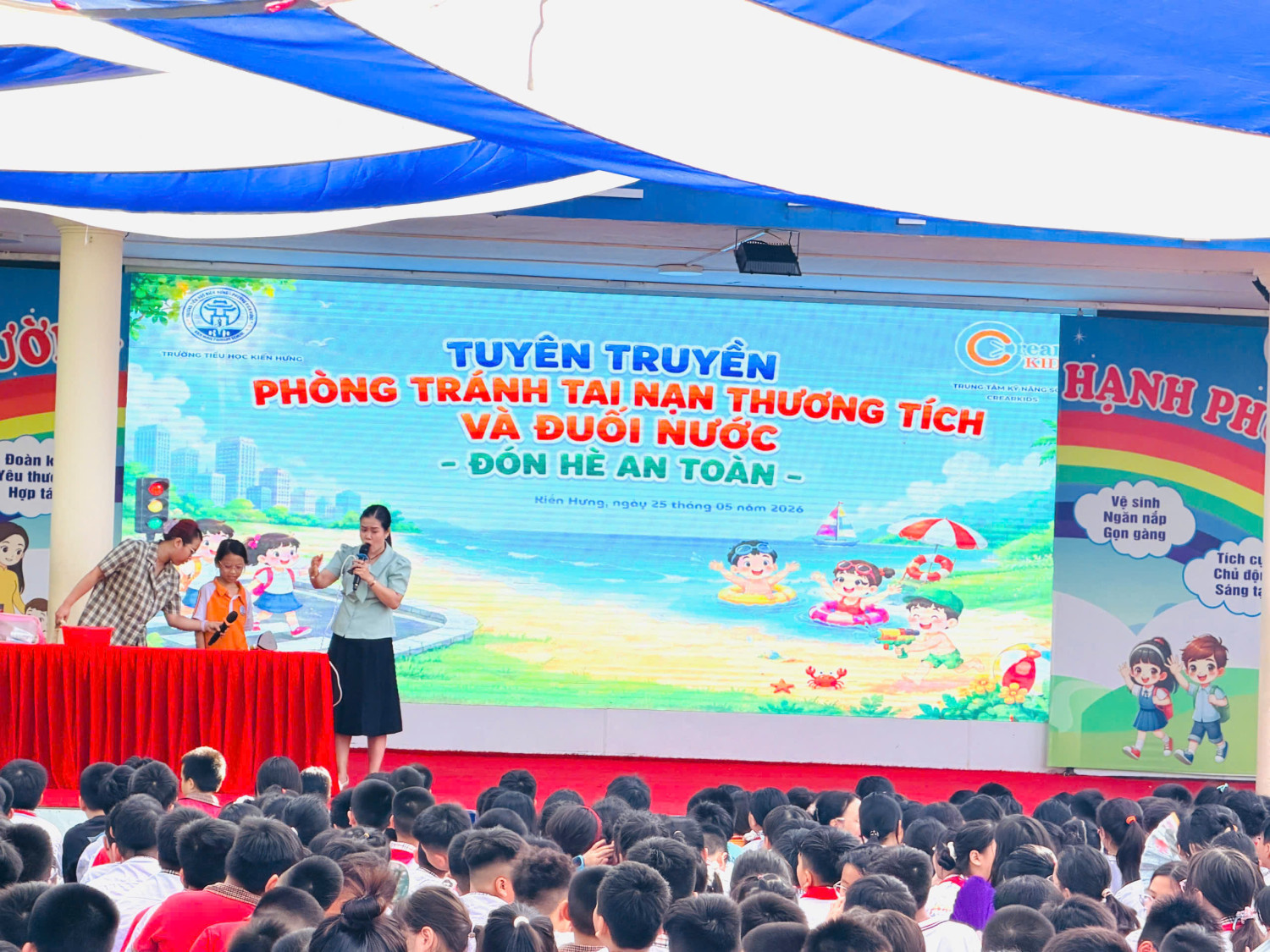 TIẾT SINH HOẠT DƯỚI CỜ ĐẦU TUẦN 35B CỦA TRƯỜNG TIỂU HỌC KIẾN HƯNG
